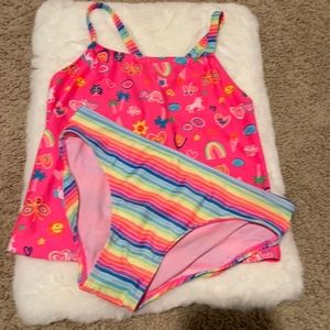 Girl’s 2-piece NWOT swimsuit